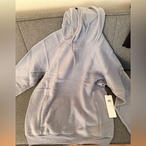 ALO Yoga Women's Hooded Pullover Sweatshirt in Light Gray